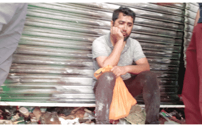 ‘ঋণ নিয়ে দোকান করে ফের নিঃস্ব হলাম’